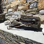 To Maro Kastron (Sifnos)