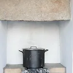 Apartment To Maro