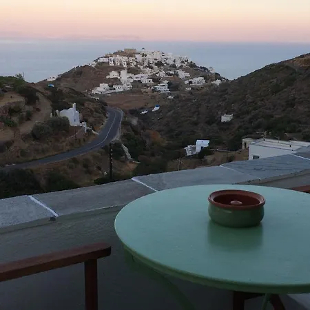 To Maro * Kastron (Sifnos)