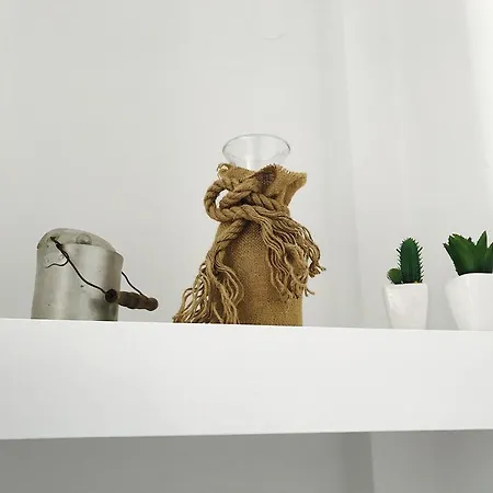 Apartment To Maro *