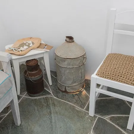 To Maro * Kastron (Sifnos)